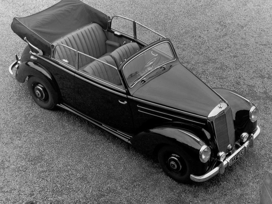  Mercedes-Benz 220 Cabriolet B 1951 года  (фото 4 из 18)